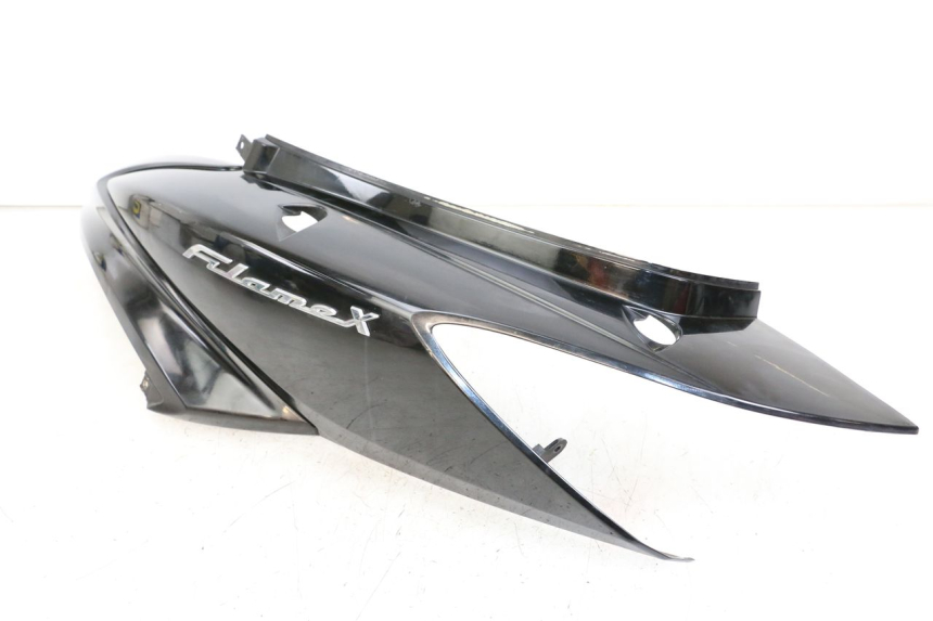 photo de LATERAL TRASEIRO ESQUERDO MBK FLAME X 125 (2007 - 2016) - Pontos de fixação