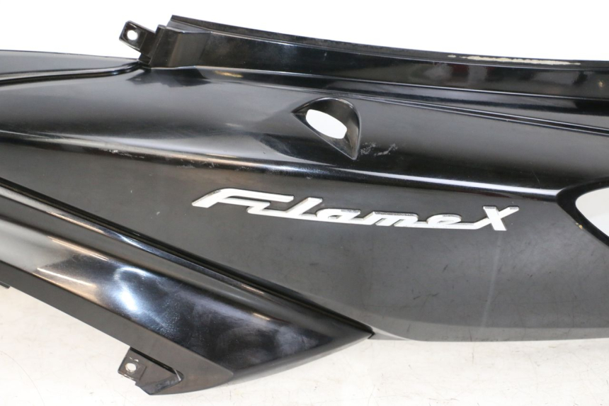 photo de LATERAL TRASEIRO ESQUERDO MBK FLAME X 125 (2007 - 2016) - Marcações e referências