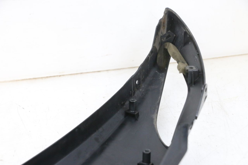 photo de LATERAL TRASEIRO ESQUERDO MBK FLIPPER 115 (2013 - 2017) - Zoom do estado de desgaste