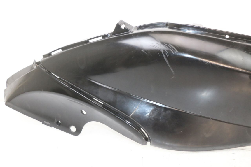 photo de LATERAL TRASEIRO ESQUERDO PIAGGIO FLY 2T 50 (2004 - 2017) - Detalhe da peça