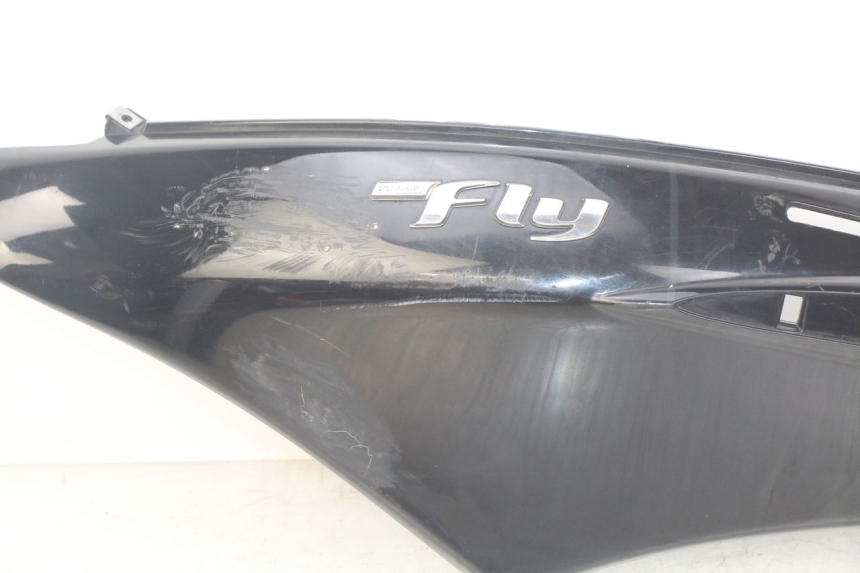 photo de LATERAL TRASEIRO ESQUERDO PIAGGIO FLY 4T 50 (2013 - 2017) - Peça verificada