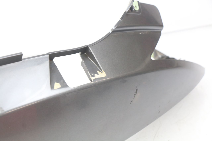 photo de LATERAL TRASEIRO ESQUERDO PEUGEOT GEOPOLIS 400 (2007 - 2013) - Detalhe da peça