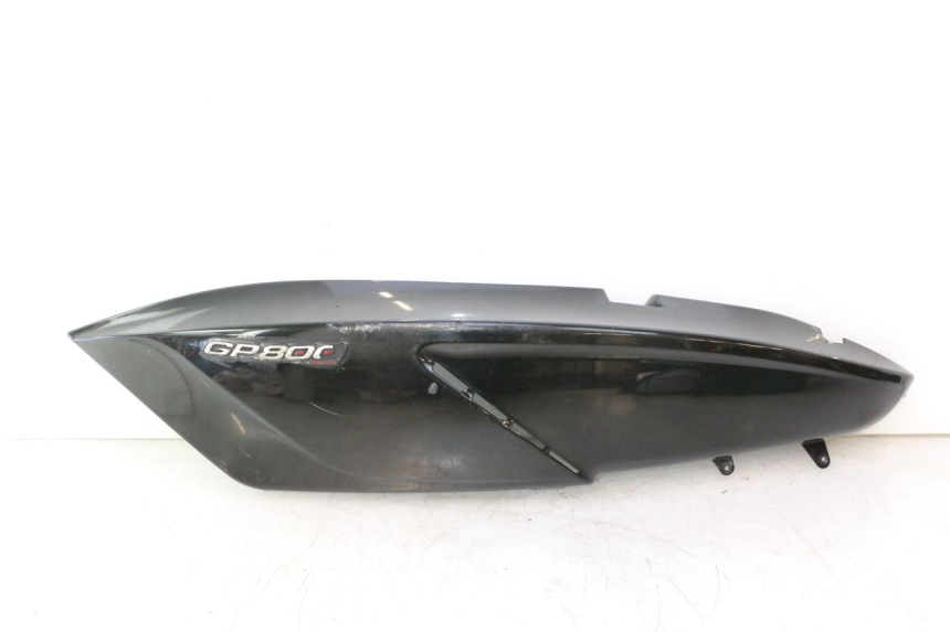 photo de LATERAL TRASEIRO ESQUERDO GILERA GP 800 (2007 - 2013) - Vista principal
