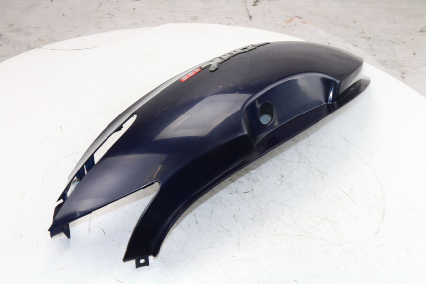 photo de LATERAL TRASEIRO ESQUERDO KYMCO GRAND DINK 125 (2008 - 2014) - Estado da superfície