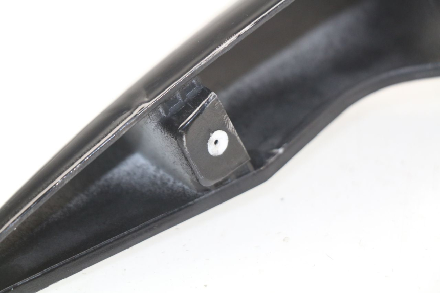 photo de LATERAL TRASEIRO ESQUERDO SUZUKI GSX-R GSXR 750 (2011 - 2016) - Pontos de fixação