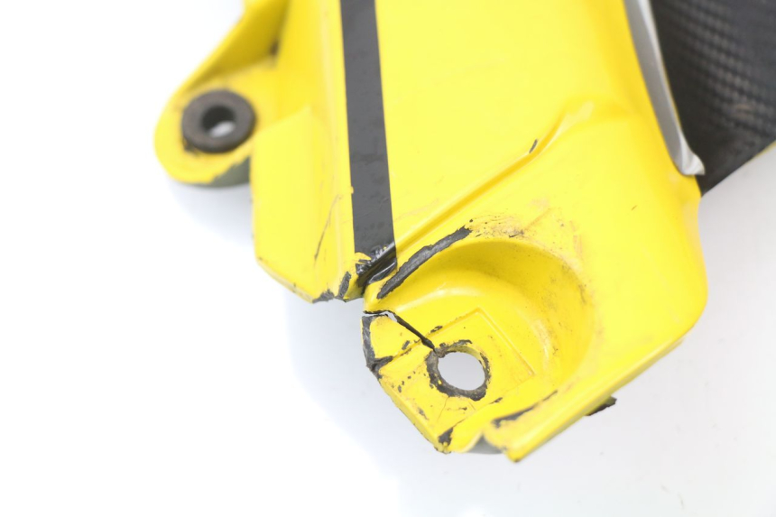 photo de LATERAL TRASEIRO ESQUERDO SUZUKI GSXF GSX F 600 (1988 - 1997) - Zoom do estado de desgaste