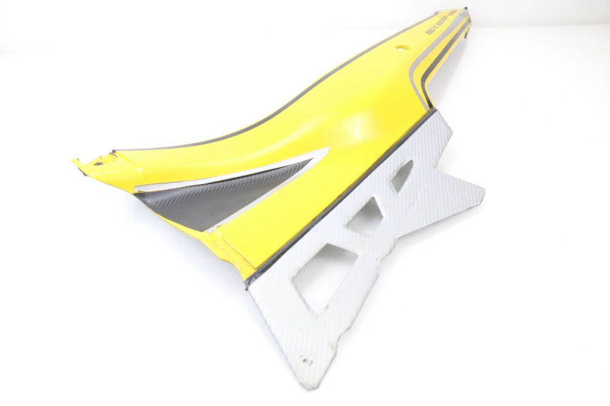 photo de LATERAL TRASEIRO ESQUERDO SUZUKI GSXF GSX F 600 (1988 - 1997) - Outro ângulo de visão