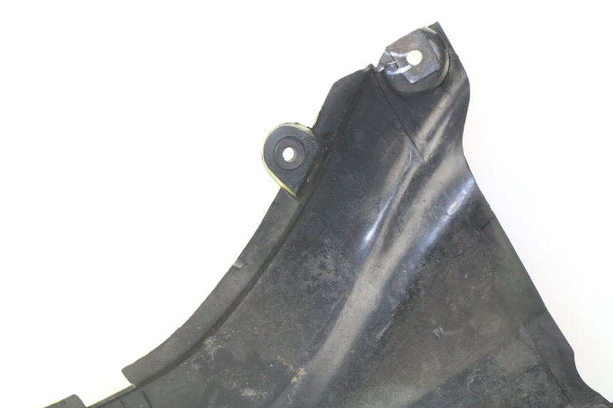 photo de LATERAL TRASEIRO ESQUERDO SUZUKI GSXF GSX F 600 (1988 - 1997) - Marcações e referências