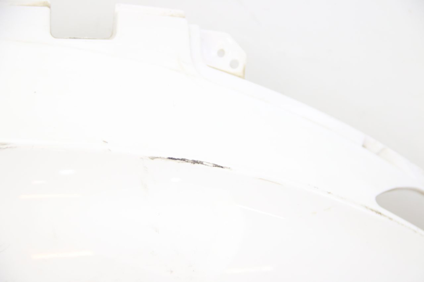 photo de LATERAL TRASEIRO ESQUERDO JM MOTORS GT LINE 4T 50 (2021 - 2023) - Estado da superfície