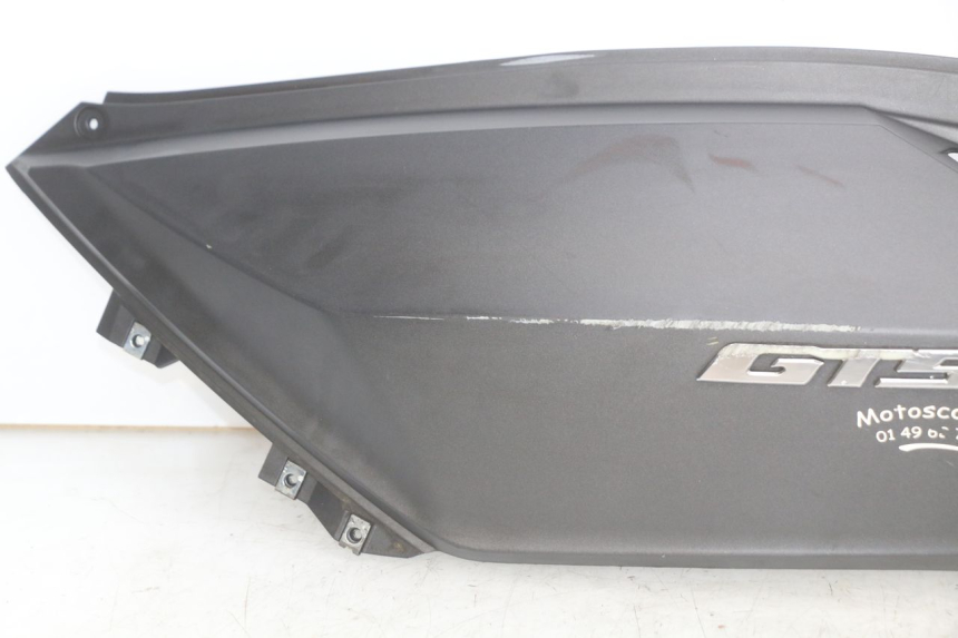 photo de LATERAL TRASEIRO ESQUERDO SYM GTS EFI 125 (2012 - 2016) - Imagem adicional
