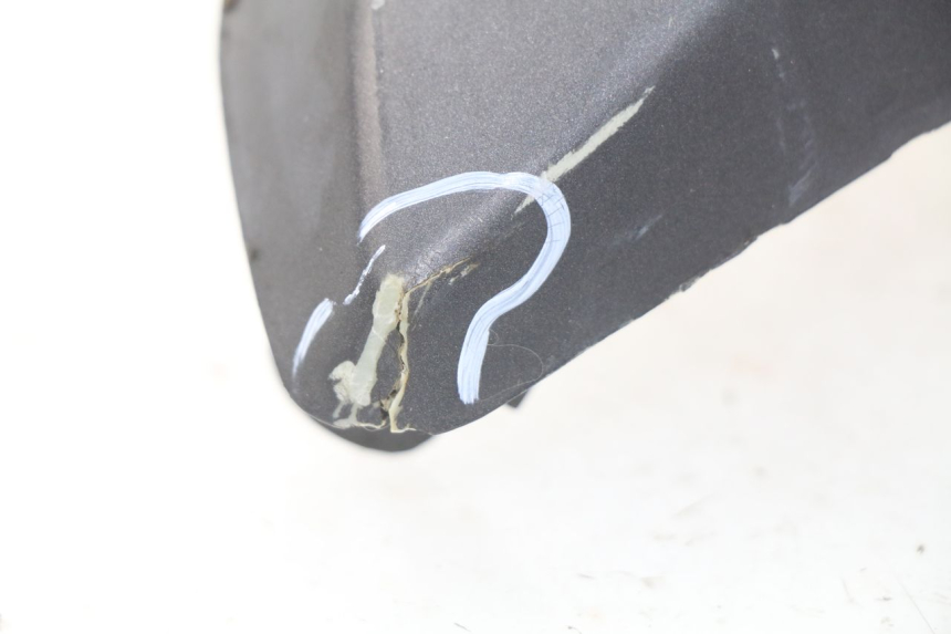 photo de LATERAL TRASEIRO ESQUERDO SYM GTS EVO 125 (2009 - 2013) - Ampliação dos componentes