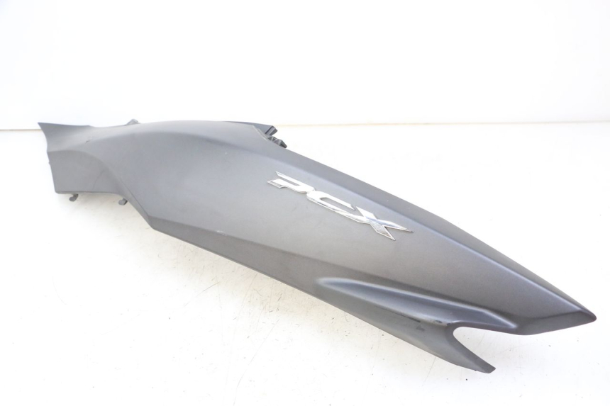 photo de LATERAL TRASEIRO ESQUERDO HONDA PCX (JF57/JF64) 125 (2014 - 2018) - Vista do produto