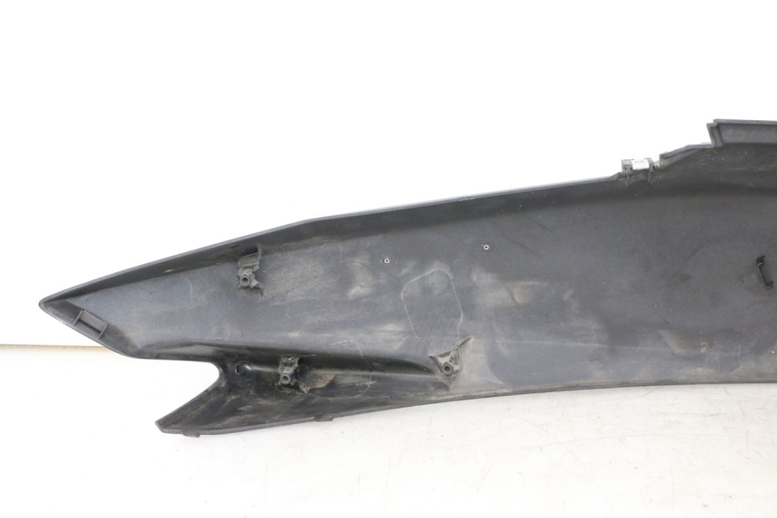 photo de LATERAL TRASEIRO ESQUERDO HONDA PCX (JF57/JF64) 125 (2014 - 2018) - Vista geral