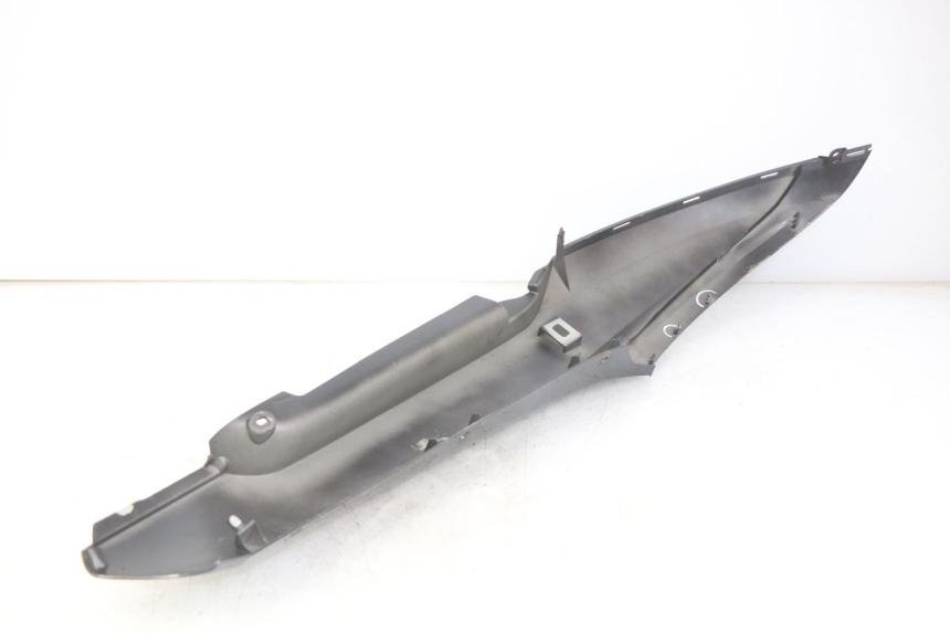 photo de LATERAL TRASEIRO ESQUERDO YAMAHA HW XENTER 125 (2011 - 2017) - Detalhe da peça