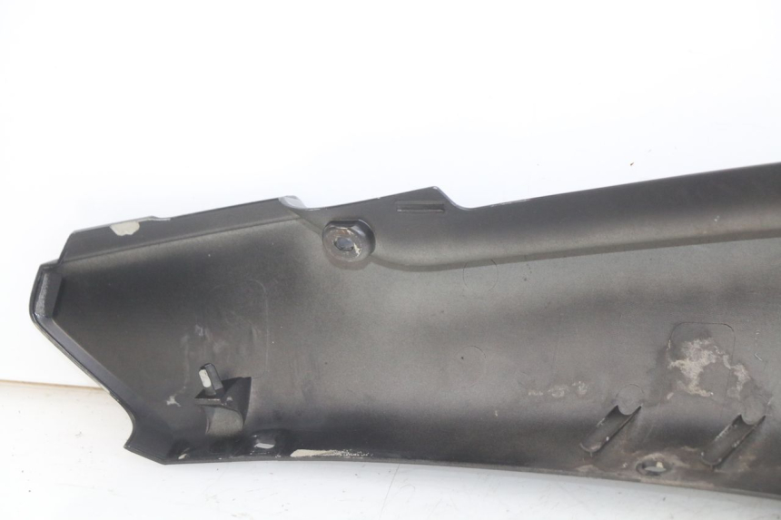 photo de LATERAL TRASEIRO ESQUERDO YAMAHA HW XENTER 125 (2011 - 2017) - Outro ângulo de visão