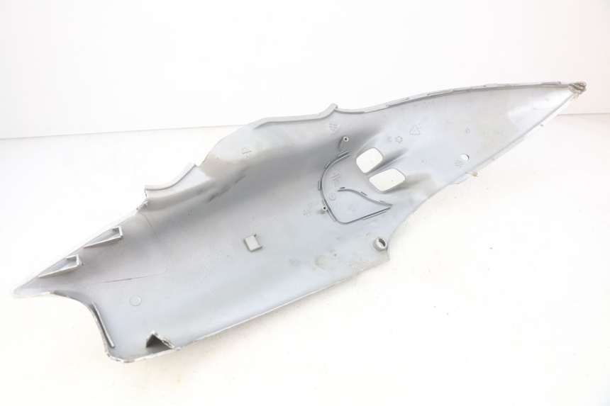 photo de LATERAL TRASEIRO ESQUERDO SYM JET EURO X 2T 50 (2003 - 2007) - Pontos de fixação