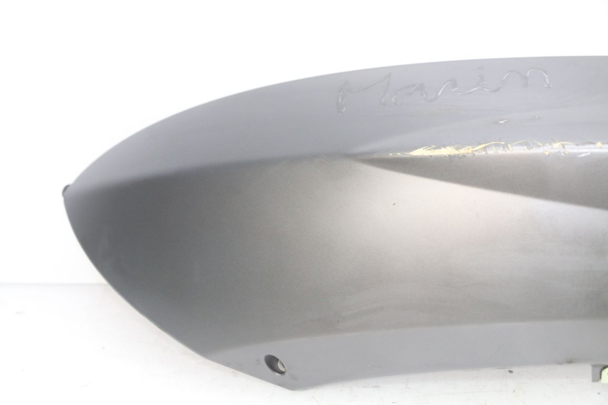 photo de LATERAL TRASEIRO ESQUERDO PEUGEOT KISBEE 2T 50 (2010 - 2017) - Detalhes característicos