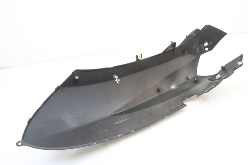 photo de LATERAL TRASEIRO ESQUERDO PEUGEOT KISBEE 4T 50 (2018 - 2022) - Pontos de fixação