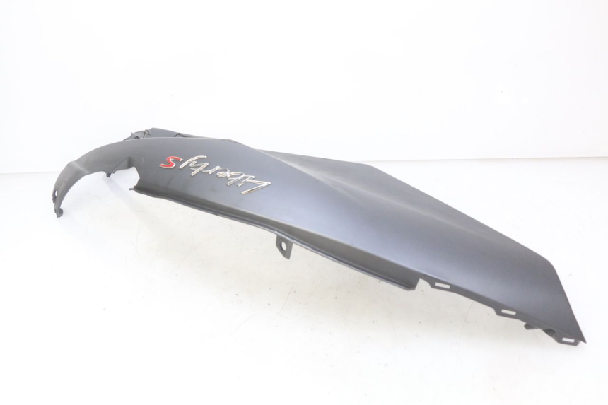 photo de LATERAL TRASEIRO ESQUERDO PIAGGIO LIBERTY IGET 4T 50 (2015 - 2020) - Pontos de fixação
