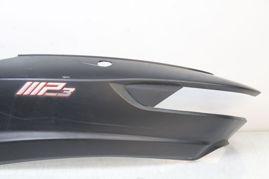 photo de LATERAL TRASEIRO ESQUERDO PIAGGIO MP3 HPE 350 (2018 - 2020) - Zoom do estado de desgaste
