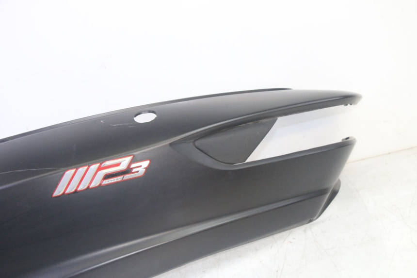 photo de LATERAL TRASEIRO ESQUERDO PIAGGIO MP3 HPE 350 (2018 - 2020) - Zoom do estado de desgaste