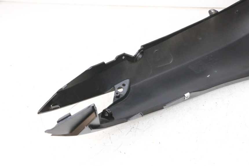photo de LATERAL TRASEIRO ESQUERDO PIAGGIO MP3 HPE 300 (2019 - 2026) - Detalhe da peça