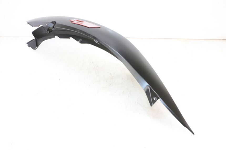 photo de LATERAL TRASEIRO ESQUERDO PIAGGIO MP3 HPE 300 (2019 - 2026) - Pontos de fixação
