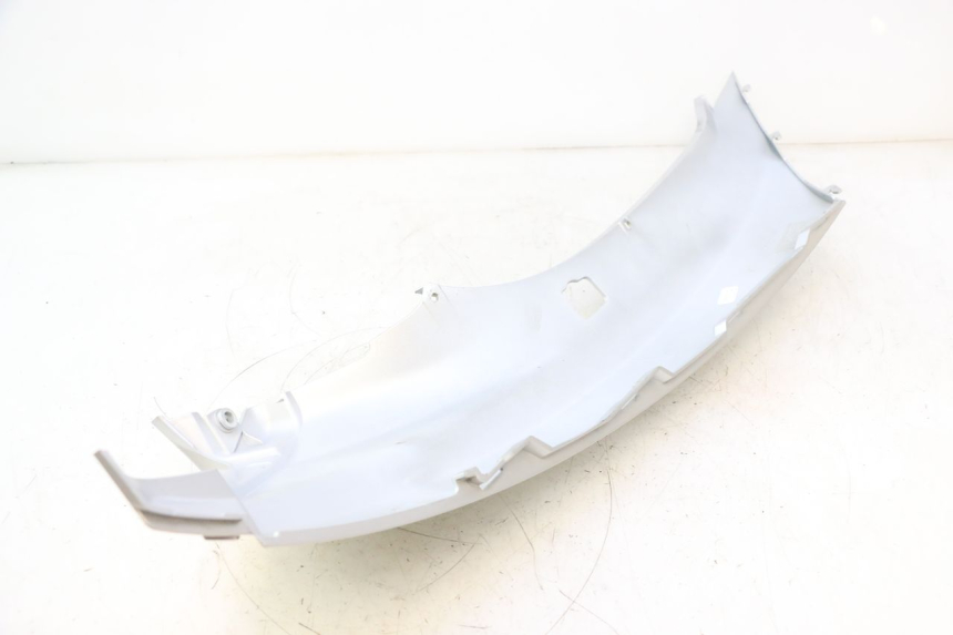 photo de LATERAL TRASEIRO ESQUERDO PIAGGIO MP3 LT 300 (2010 - 2016) - Outro ângulo de visão