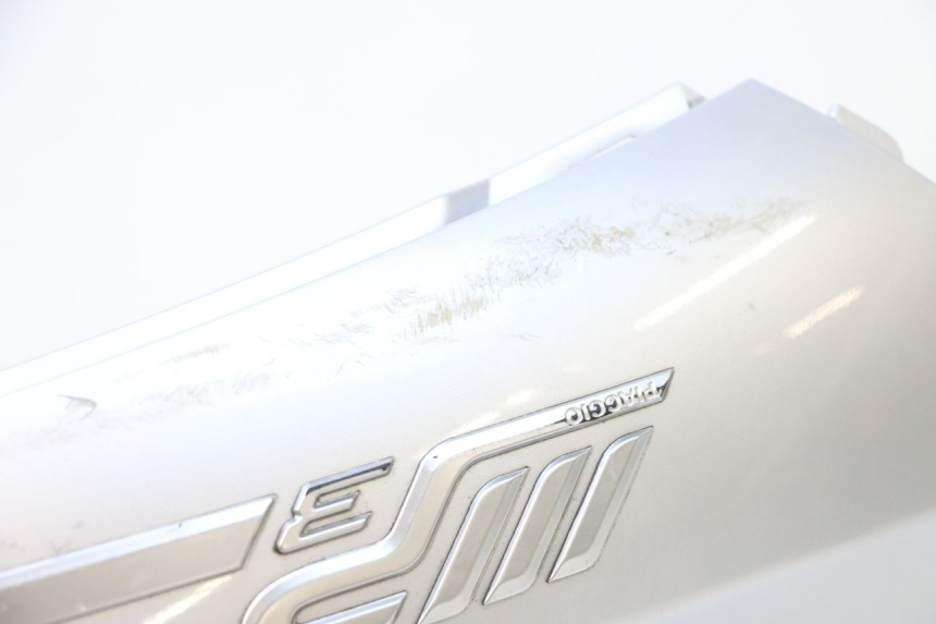 photo de LATERAL TRASEIRO ESQUERDO PIAGGIO MP3 LT 300 (2010 - 2016) - Ampliação técnica