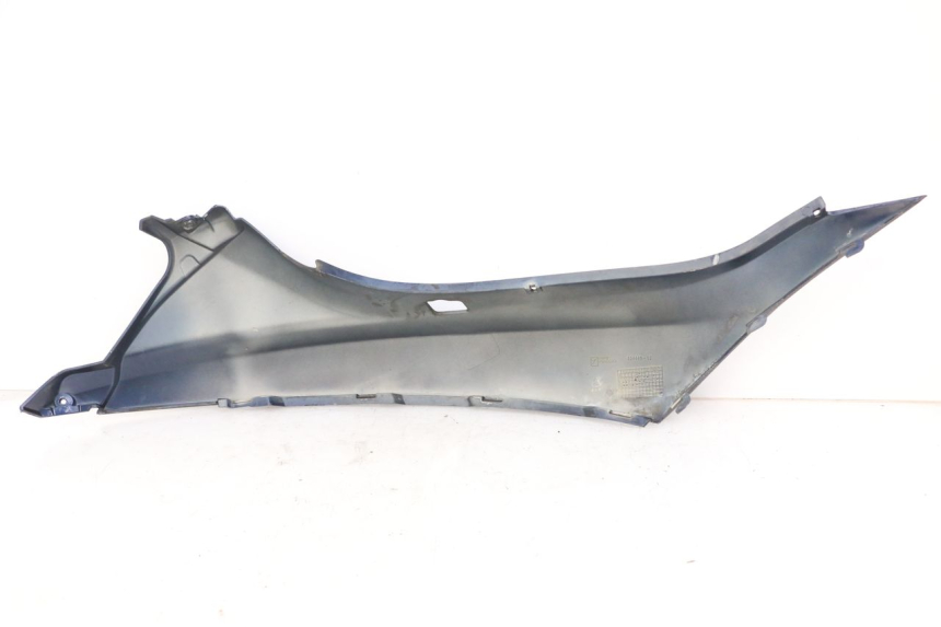 photo de LATERAL TRASEIRO ESQUERDO PIAGGIO MP3 125 (2006 - 2014) - Detalhe da peça