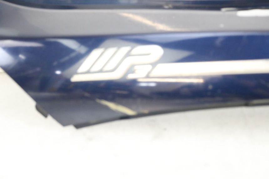 photo de LATERAL TRASEIRO ESQUERDO PIAGGIO MP3 125 (2006 - 2014) - Outro ângulo de visão