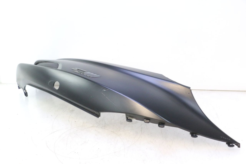 photo de LATERAL TRASEIRO ESQUERDO PIAGGIO MP3 500 (2016 - 2018) - Pontos de fixação
