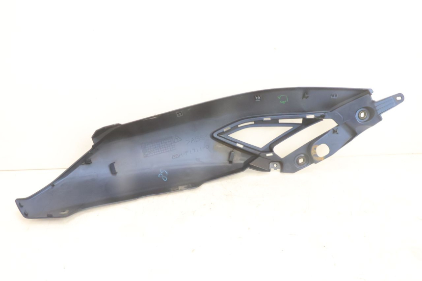 photo de LATERAL TRASEIRO ESQUERDO YAMAHA N-MAX NMAX 125 (2021 - 2024) - Peça verificada