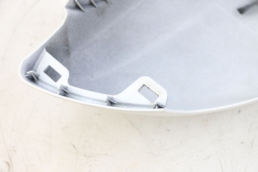 photo de LATERAL TRASEIRO ESQUERDO YAMAHA NEO'S CORE 1 (2022 - 2026) - Zoom do estado de desgaste
