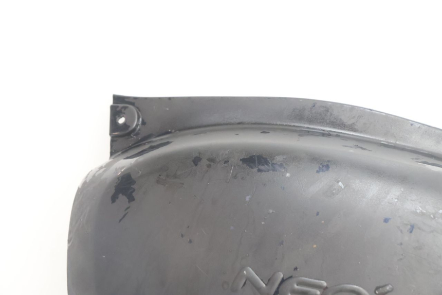 photo de LATERAL TRASEIRO ESQUERDO YAMAHA NEO'S NEOS 2T 50 (1998 - 2007) - Detalhe da peça