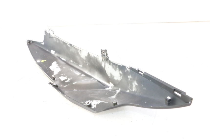 photo de LATERAL TRASEIRO ESQUERDO PIAGGIO NEW TYPHOON 50 (2018 - 2021) - Vista de perto