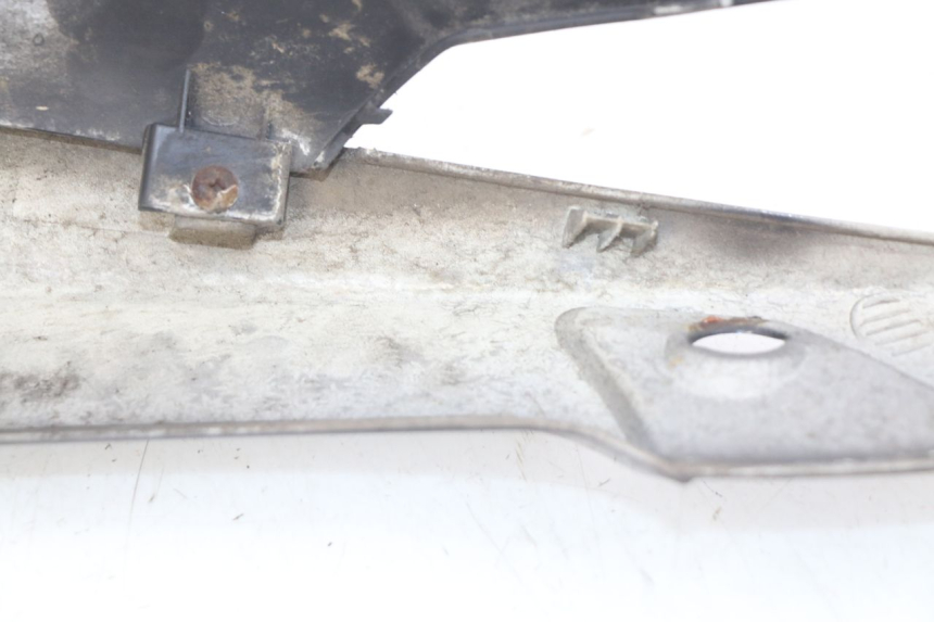 photo de LATERAL TRASEIRO ESQUERDO GILERA NEXUS 125 (2007 - 2009) - Ampliação técnica