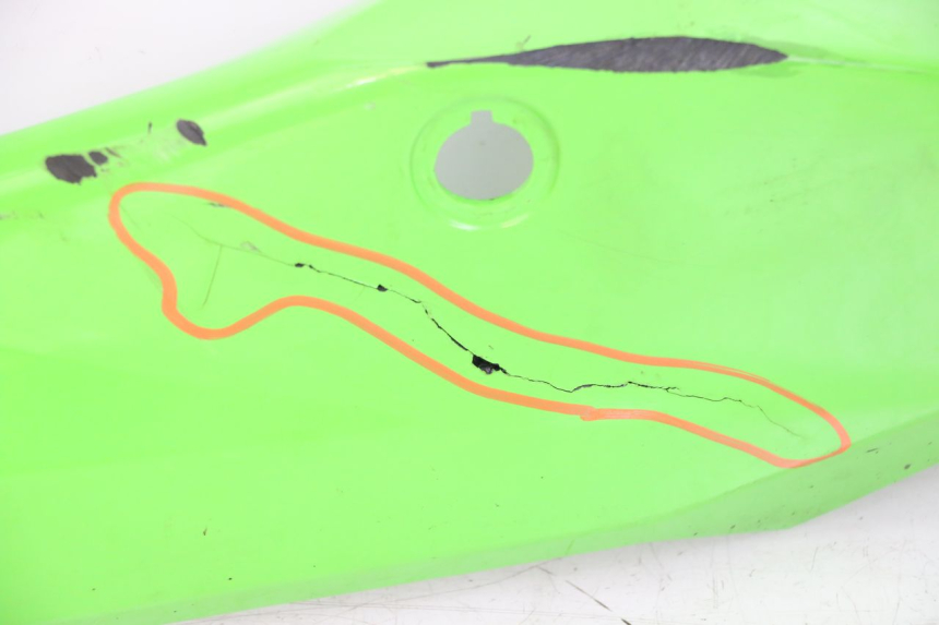 photo de LATERAL TRASEIRO ESQUERDO KAWASAKI NINJA 400 (2018 - 2023) - Marcações e referências