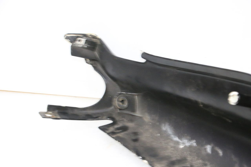 photo de LATERAL TRASEIRO ESQUERDO HONDA NSR R 125 (1994 - 2003) - Pontos de fixação