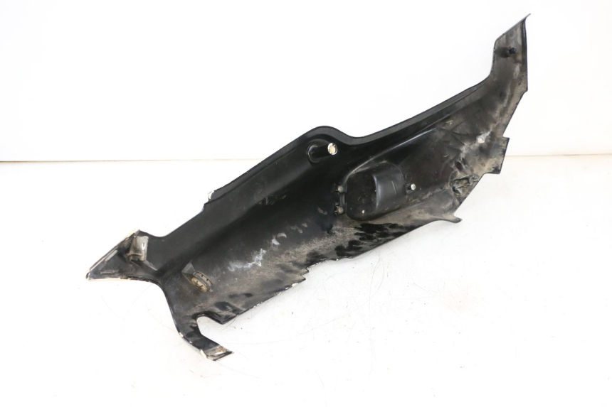 photo de LATERAL TRASEIRO ESQUERDO HONDA NSR R 125 (1994 - 2003) - Peça verificada