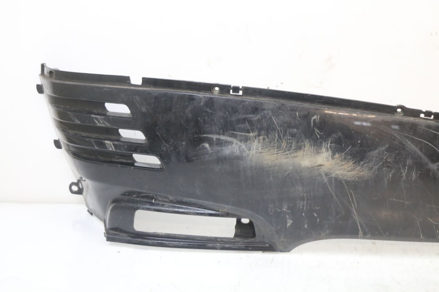 photo de LATERAL TRASEIRO ESQUERDO PEUGEOT DJANGO 125 (2014 - 2017) - Detalhe da peça