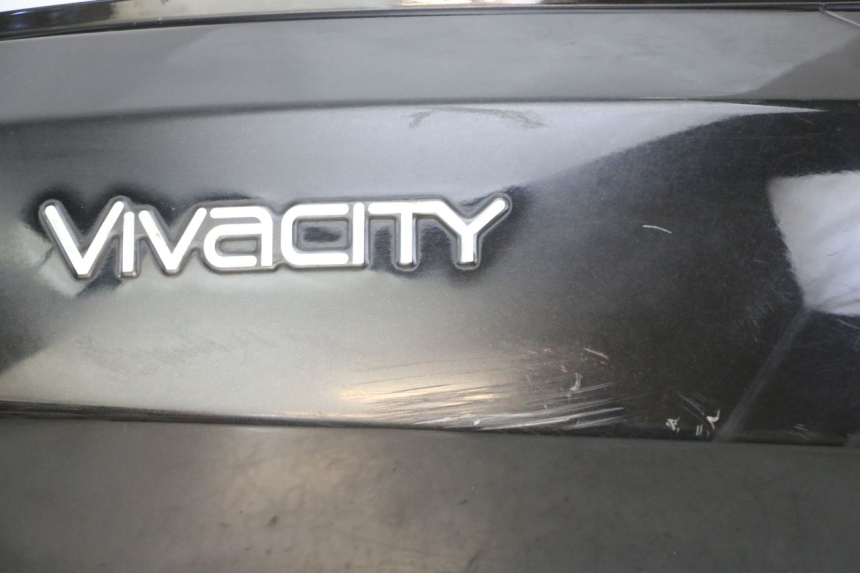 photo de LATERAL TRASEIRO ESQUERDO PEUGEOT VIVACITY 125 (2010 - 2017) - Marcações e referências