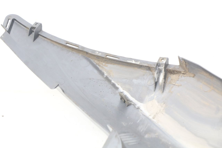 photo de LATERAL TRASEIRO ESQUERDO DAELIM S2 125 (2006 - 2007) - Pontos de fixação