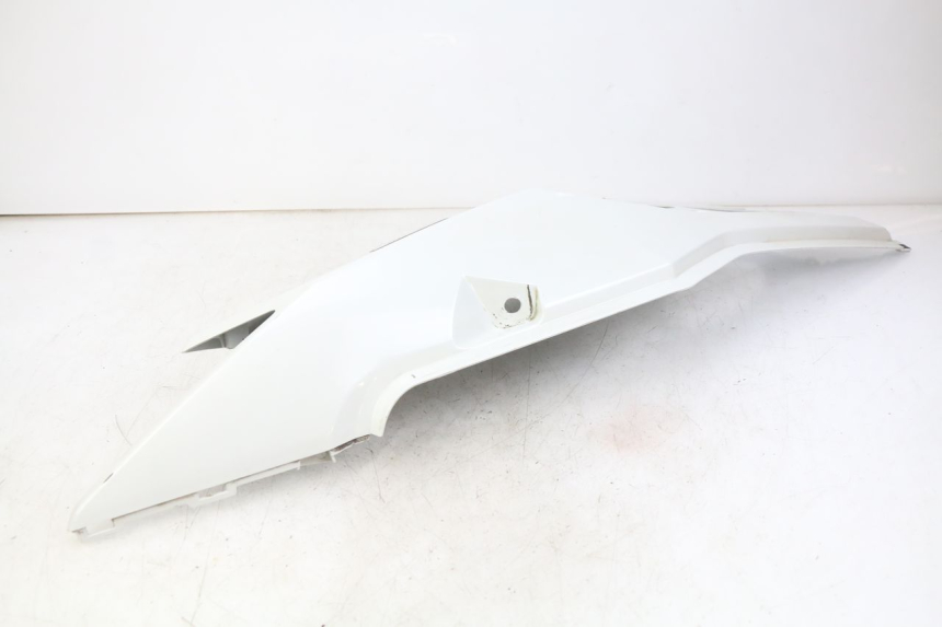 photo de LATERAL TRASEIRO ESQUERDO DAELIM S3 125 (2010 - 2017) - Peça verificada