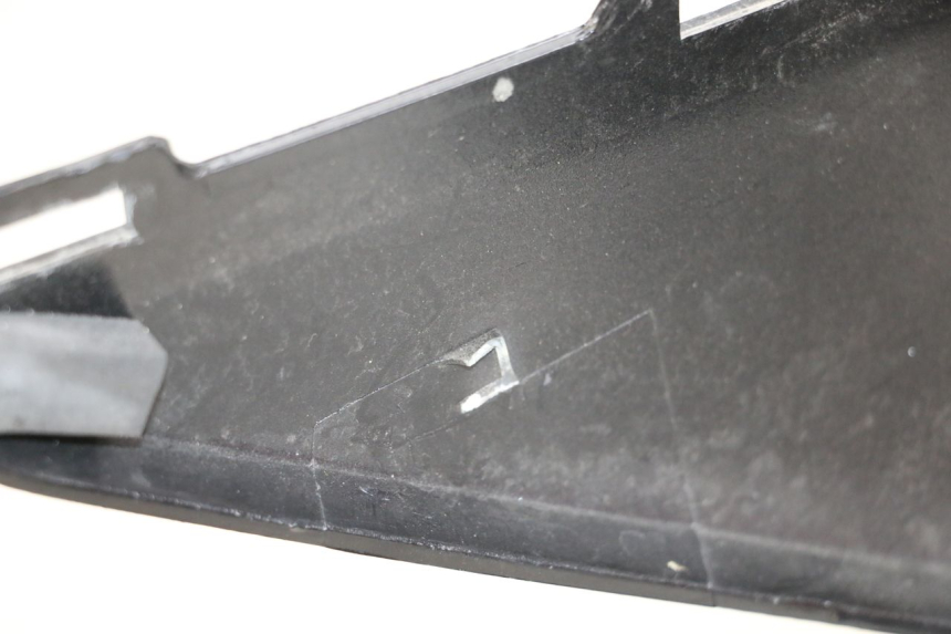 photo de LATERAL TRASEIRO ESQUERDO DAELIM S3 125 (2010 - 2017) - Zoom do estado de desgaste