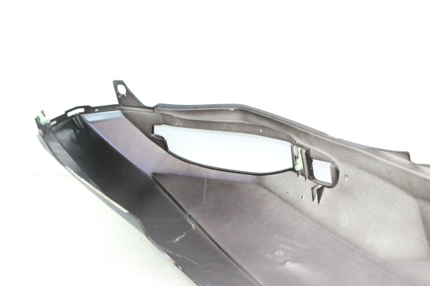 photo de LATERAL TRASEIRO ESQUERDO PEUGEOT SATELIS 125 (2006 - 2009) - Inspeção visual