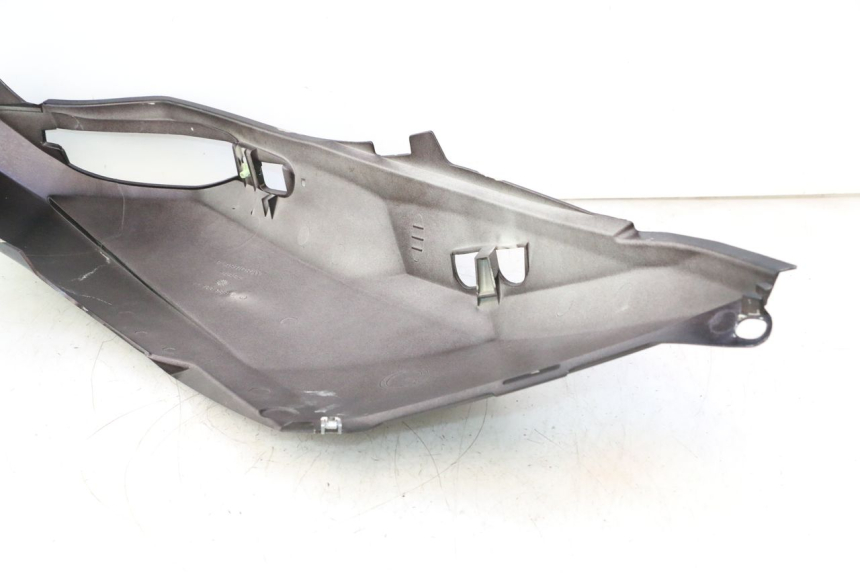photo de LATERAL TRASEIRO ESQUERDO PEUGEOT SATELIS 125 (2006 - 2009) - Estrutura - ampliação