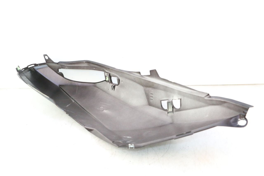 photo de LATERAL TRASEIRO ESQUERDO PEUGEOT SATELIS 125 (2006 - 2009) - Ângulo alternativo