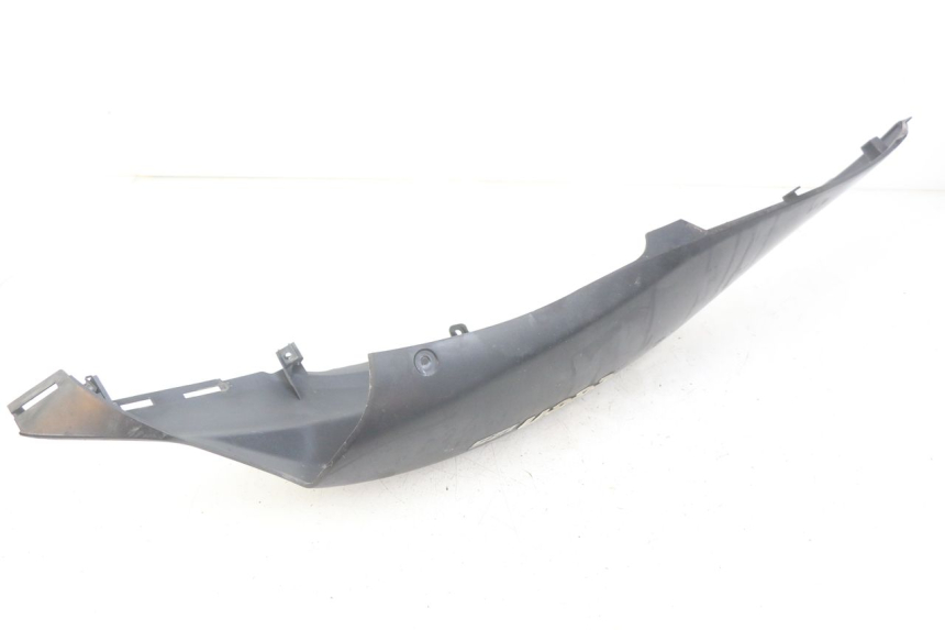 photo de LATERAL TRASEIRO ESQUERDO SUZUKI SIXTEEN 125 (2008 - 2010) - Ampliação técnica