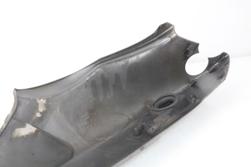 photo de LATERAL TRASEIRO ESQUERDO MBK SKYLINER 125 (2004 - 2007) - Detalhe da peça
